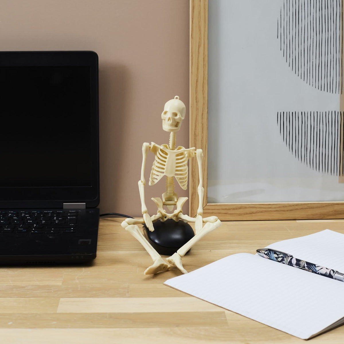 MINI SQUELETTE DE BUREAU OSCAR
