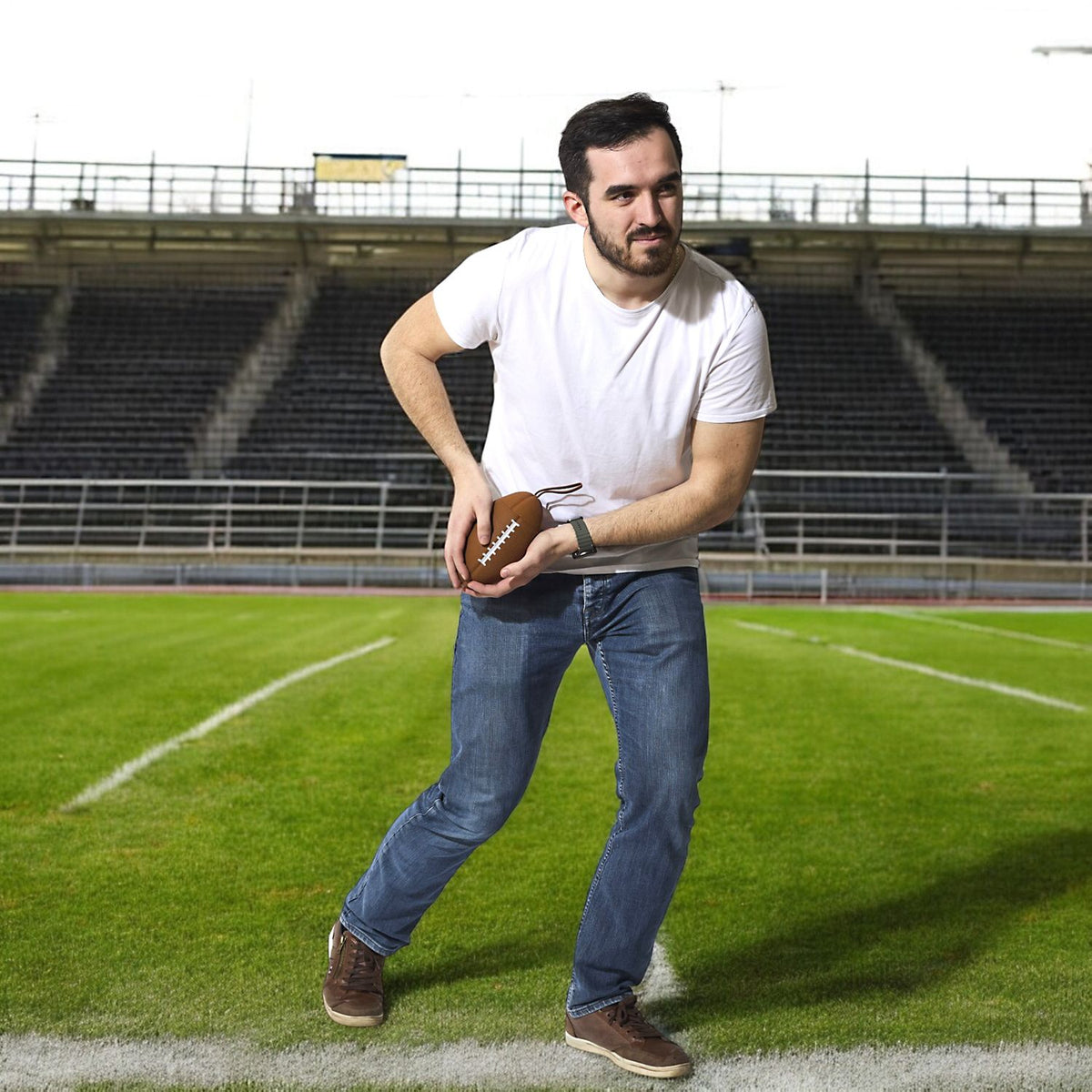 GOURDE BALLON RUGBY
