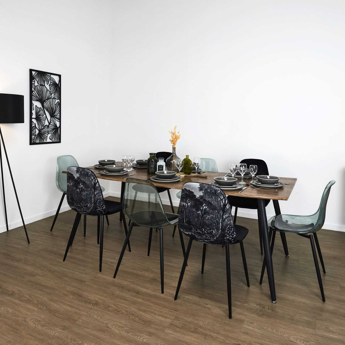 TABLE EXTENSIBLE 6 A 8 PERSONNES FOREST FIRST