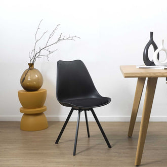 CHAISE AVEC COUSSIN ATOME NOIR