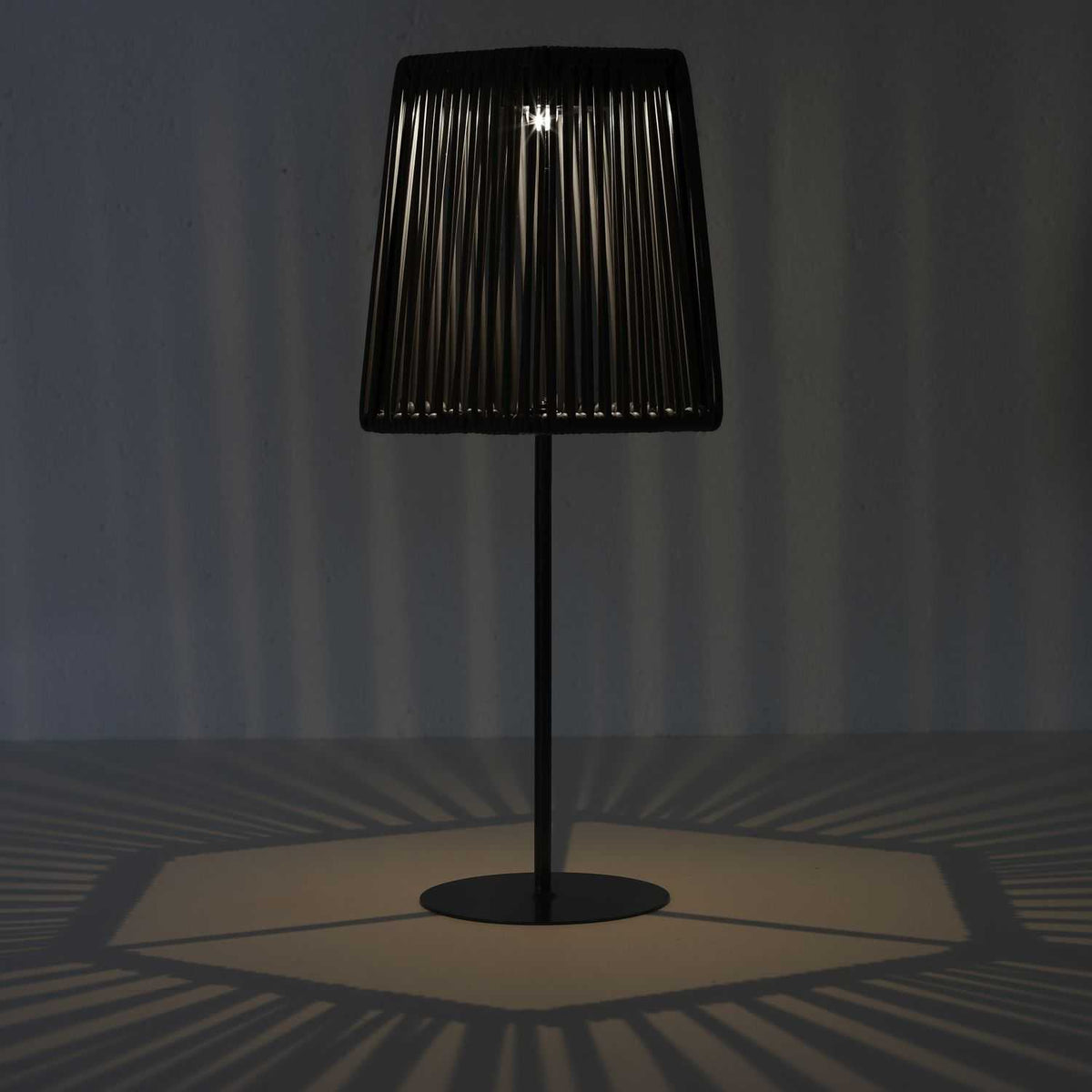 LAMPE EXTERIEUR SOLAIRE NOIR H40CM