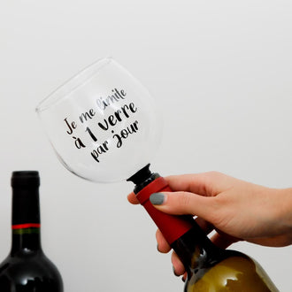 VERRE EMBOUT DE BOUTEILLE